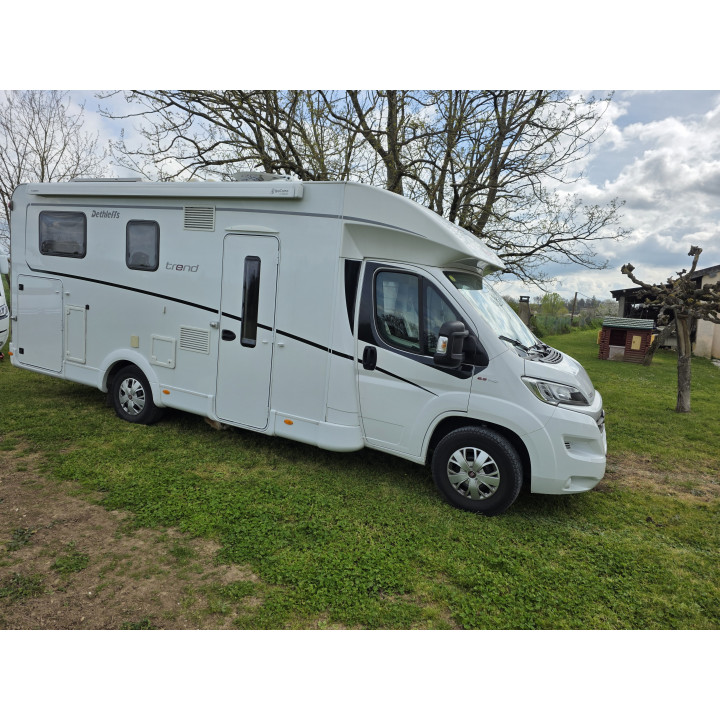 Camping-car profilé Dethleffs Trend d'occasion très bon état T7057EB 2021 22500km
