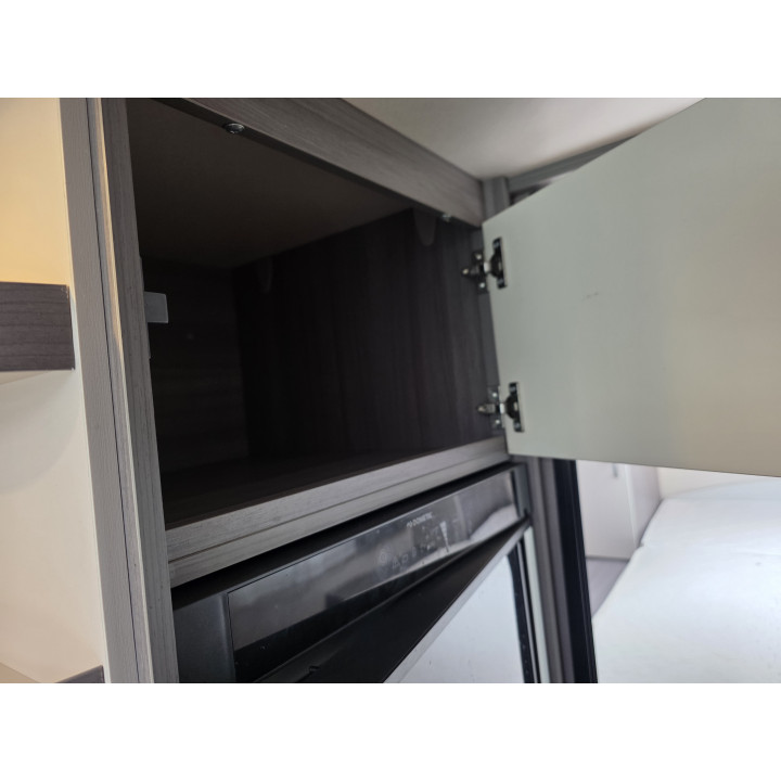Camping-car profilé étroit Hobby V65GQ 2022 état neuf 18100km Store Tv Sattelite Occasion récente