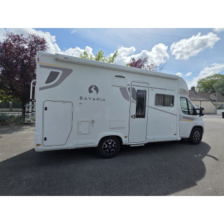 Bavaria T696D Nomade 2024 Attelage Tv Lithium Suspensions pneumatiques comme neuf