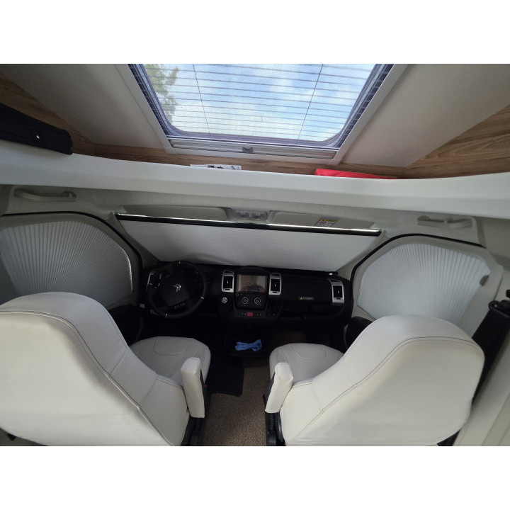 Bavaria T696D Nomade 2024 Attelage Tv Lithium Suspensions pneumatiques comme neuf