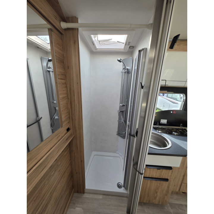 Bavaria T696D Nomade 2023 Att Tv Sat Lithium GPL comme neuf superbe occasion