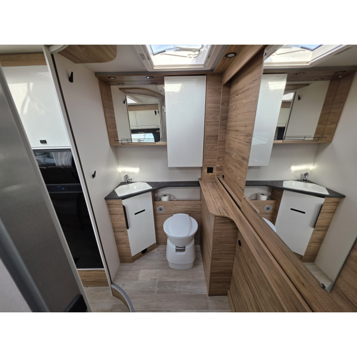 Bavaria T696D Nomade 2023 Att Tv Sat Lithium GPL comme neuf superbe occasion