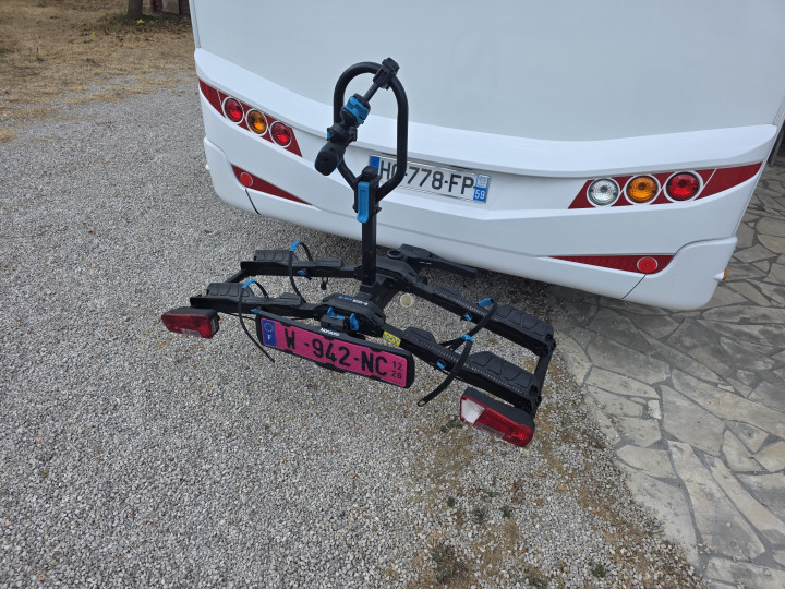 Dethleffs Just 90 T7052DBL 2024 occasion – 10 000 km
