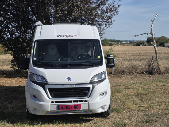 Rapido V68 2023 occasion – Lits jumeaux – 26 100 km