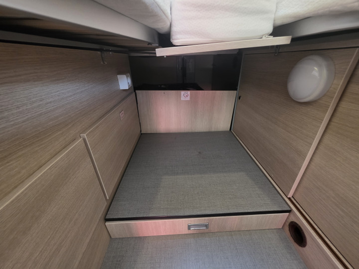 Rapido V68 2023 occasion – Lits jumeaux – 26 100 km