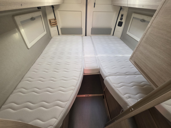 Rapido V68 2023 occasion – Lits jumeaux – 26 100 km