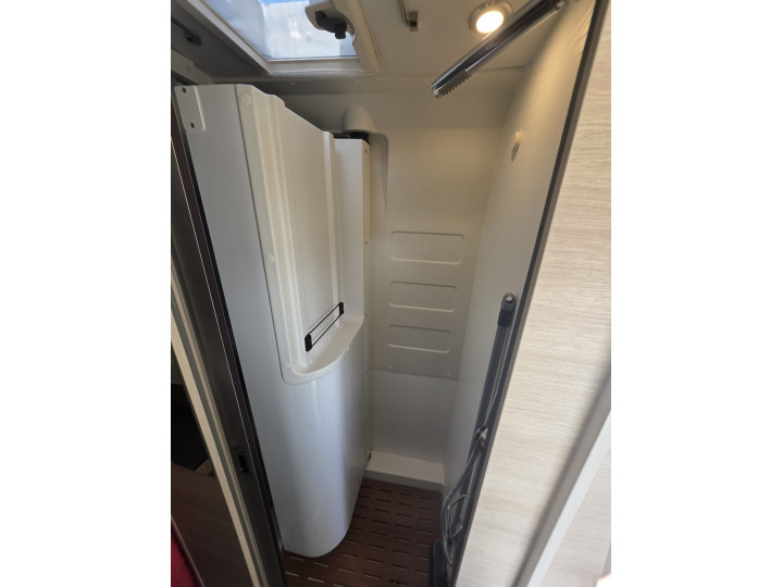 Rapido V68 2023 occasion – Lits jumeaux – 26 100 km