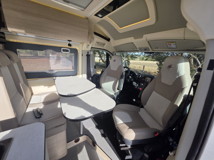 Rapido V68 2023 occasion – Lits jumeaux – 26 100 km