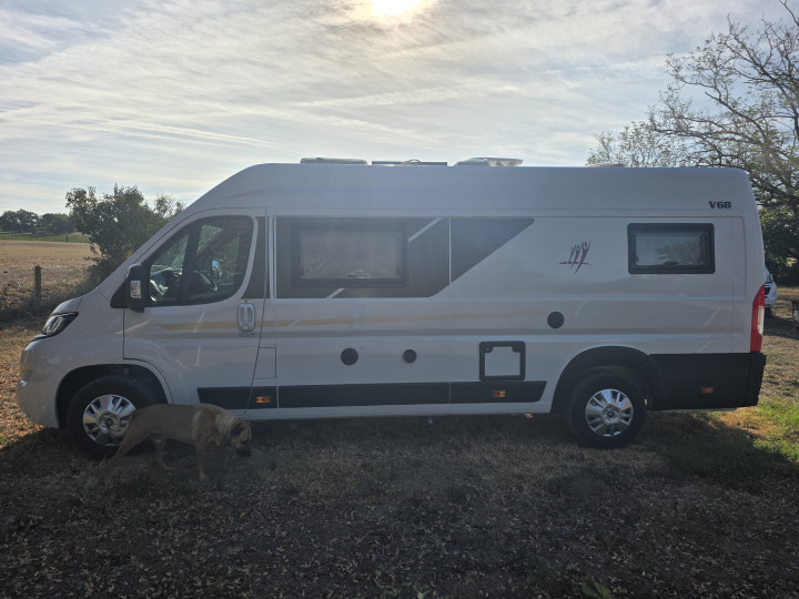 Rapido V68 2023 occasion – Lits jumeaux – 26 100 km
