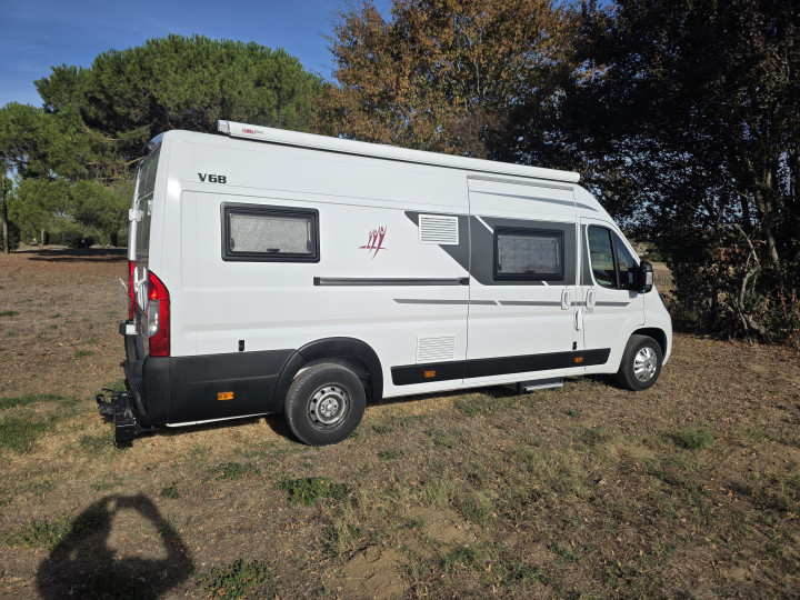Rapido V68 2023 occasion – Lits jumeaux – 26 100 km