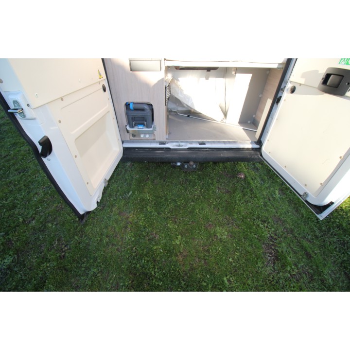 Fourgon van aménagé Rapido V62 d'occasion 2020 13500km état neuf