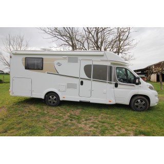 Camping-car profilé Carado T449 état neuf 2020 18700km occasion 4 couchages