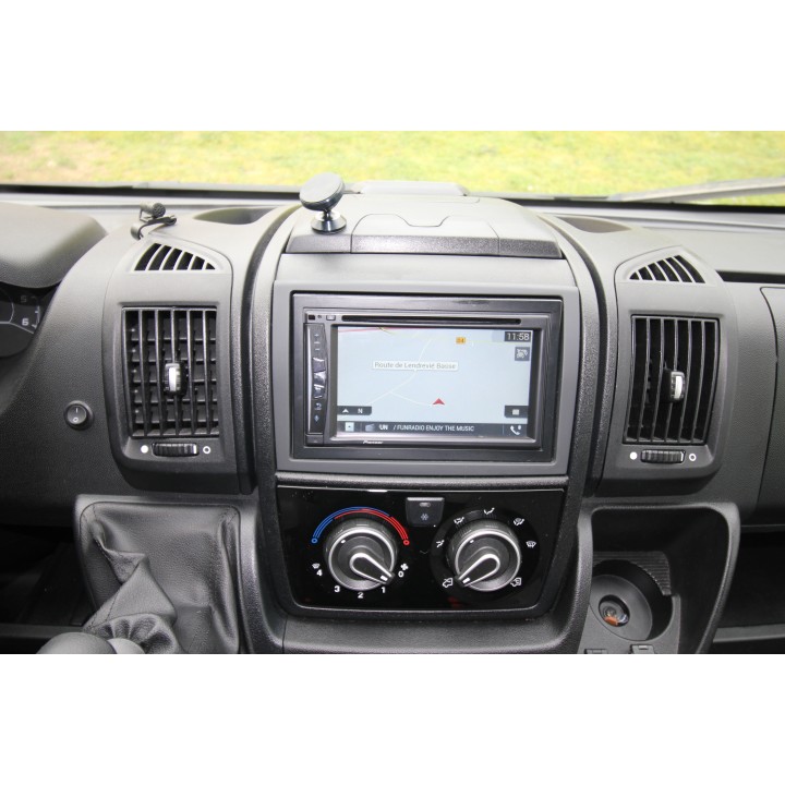Camping-car profilé Carado T449 état neuf 2020 18700km occasion 4 couchages