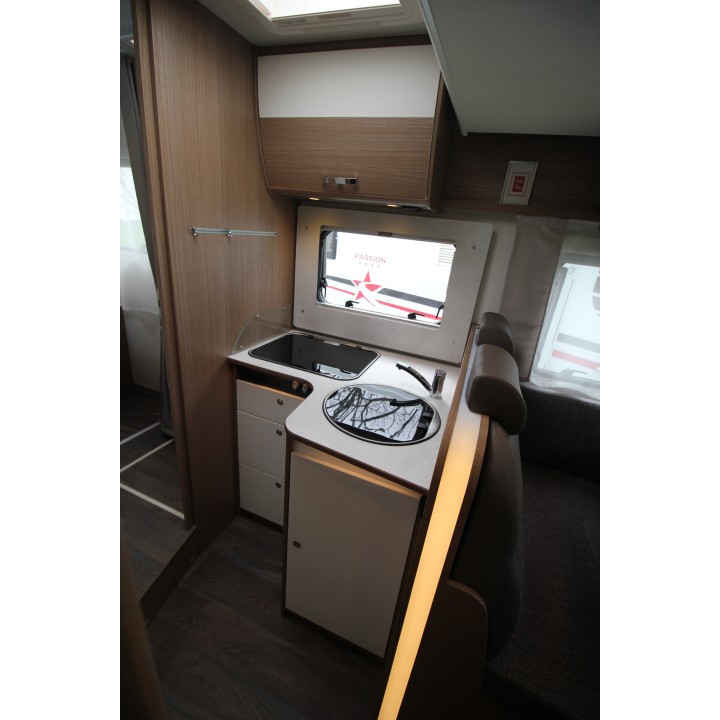 Camping-car profilé Carado T449 état neuf 2020 18700km occasion 4 couchages