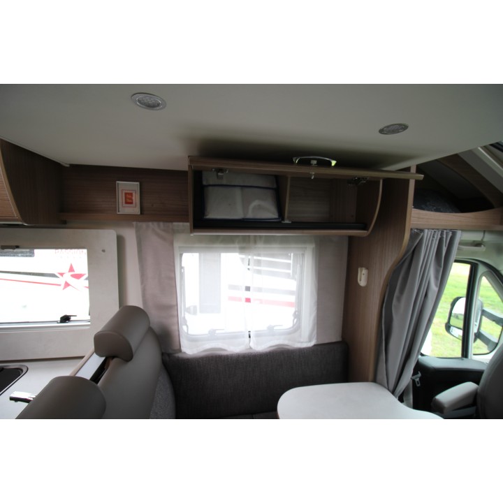 Camping-car profilé Carado T449 état neuf 2020 18700km occasion 4 couchages
