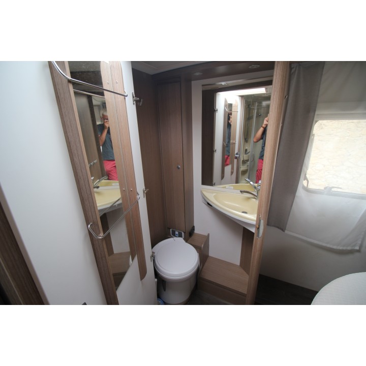 Carado T339 occasion avec clim cellule store TV satellite garanti 12 mois