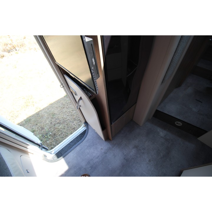 Camping-car profilé Dethleffs Trend d'occasion très bon état T7057EB