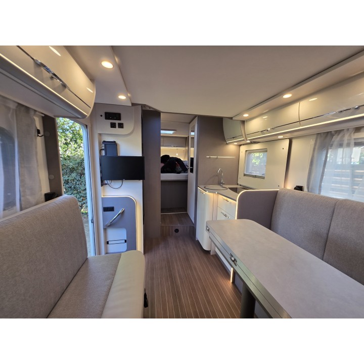 Etrusco T 7400 QBC d'occasion état neuf