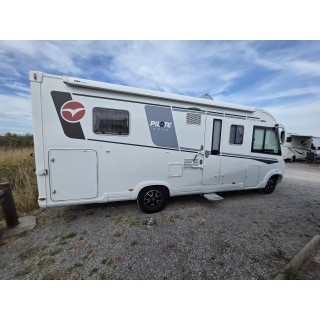 Camping-car intégral Pilote G720FC Sensation occasion récent
