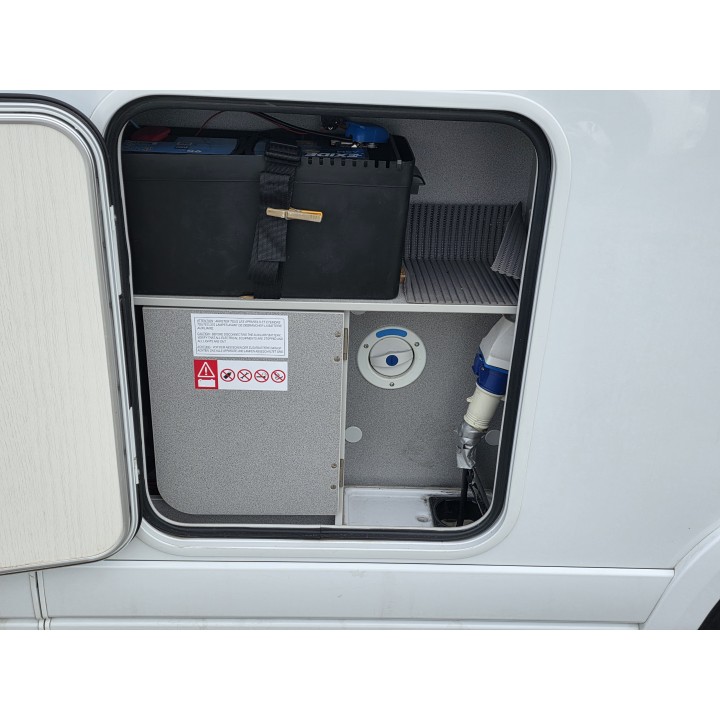 Camping-car intégral Pilote G720FC Sensation occasion récent
