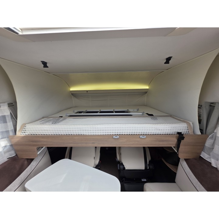 Camping-car intégral Pilote G720FC Sensation occasion récent