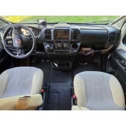 Etrusco T7400SBC 7.40m TV ant sat store + options état neuf garantie 12 mois