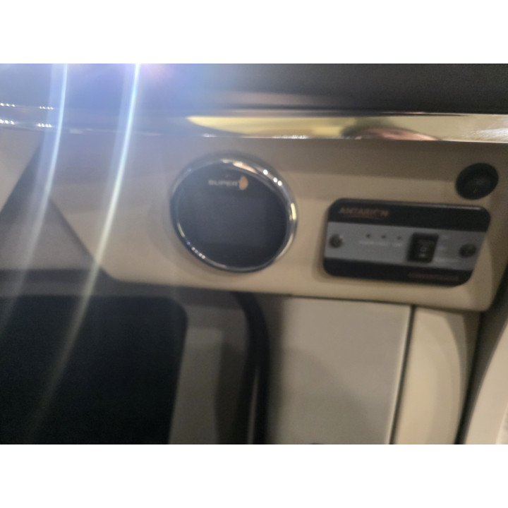 Camping-car profilé d'occasion Challenger 328 boîte auto 7.19m garantie 1 an 170cv lithium