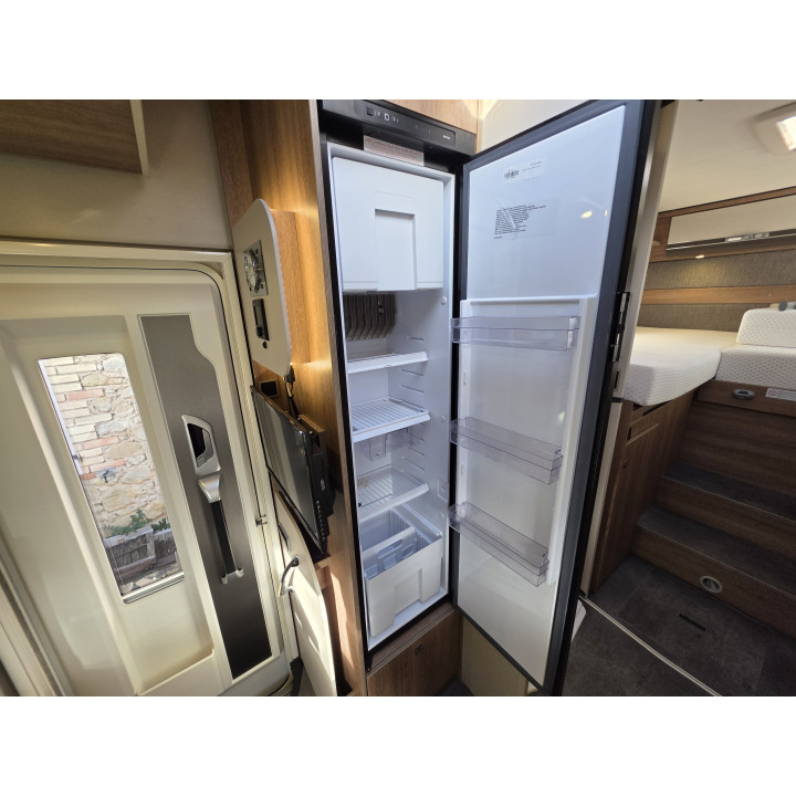 Camping-car profilé occasion Dethleffs Trend T7057EBL Garantie 1 an TV Sat Store