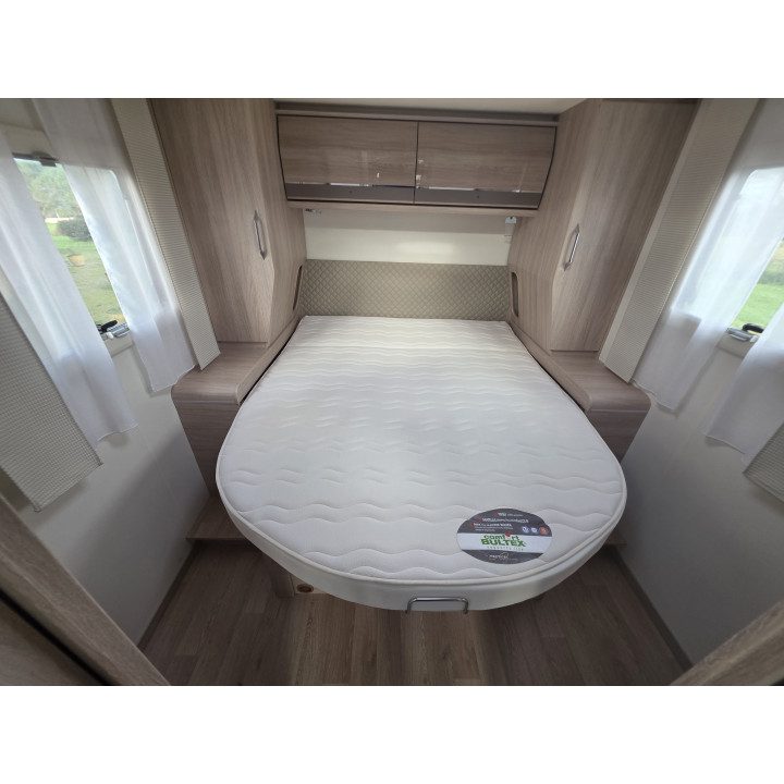 Camping-car intégral Pilote G740C Expression occasion récent