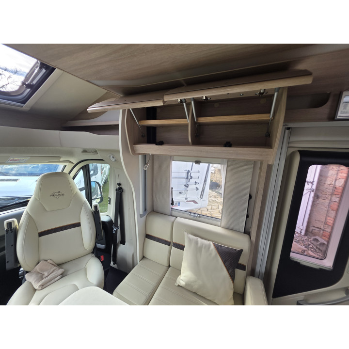 Camping-car intégral Pilote G740C Expression occasion récent