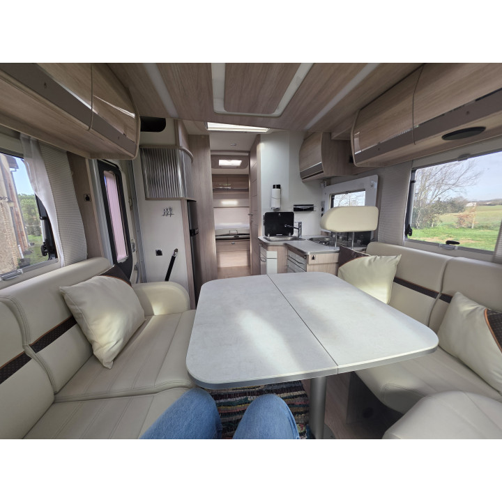 Camping-car intégral Pilote G740C Expression occasion récent