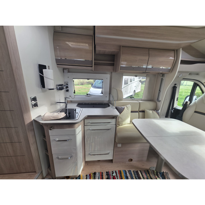 Camping-car intégral Pilote G740C Expression occasion récent