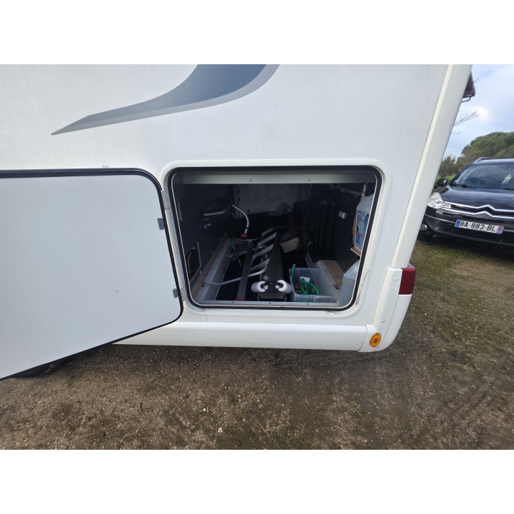 Camping-car intégral Pilote G740C Expression occasion récent