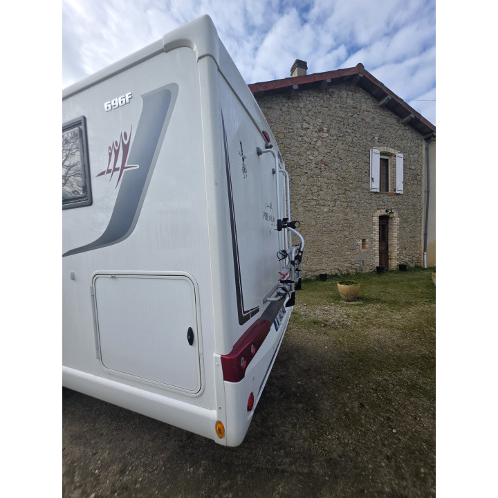 Camping-car intégral Pilote G740C Expression occasion récent