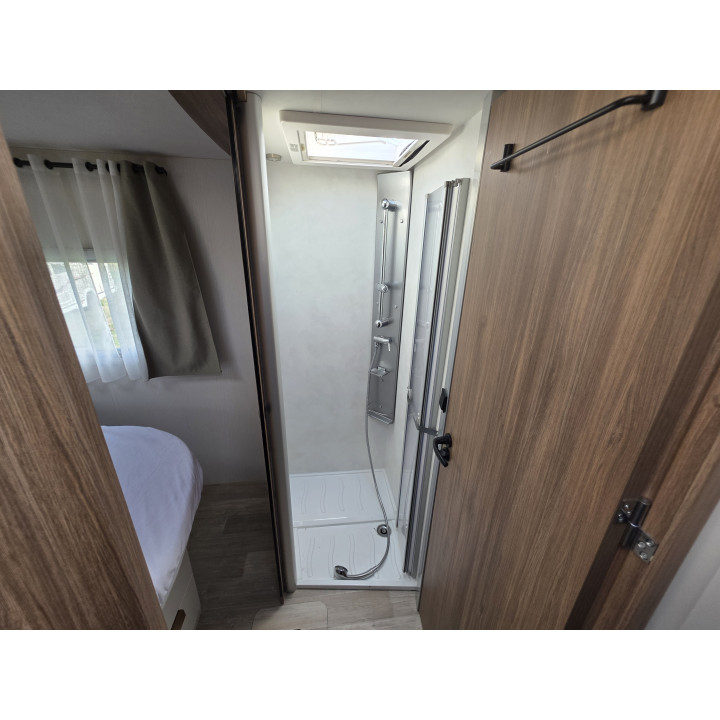 Camping-car intégral Pilote G740C Expression occasion récent