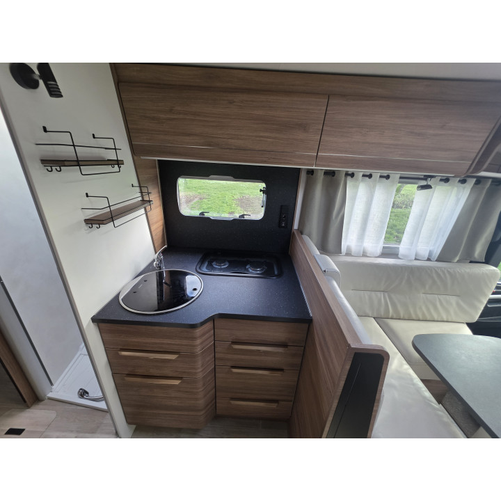 Camping-car intégral Pilote G740C Expression occasion récent