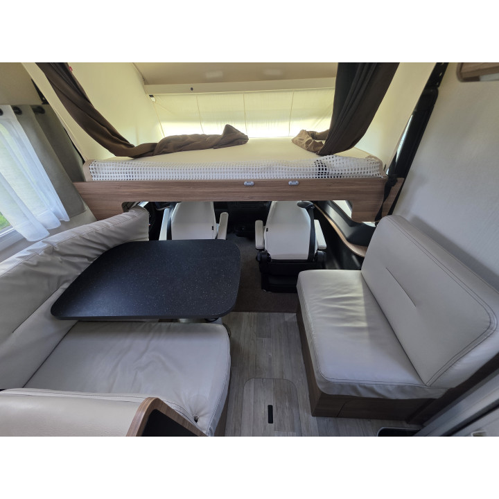 Camping-car intégral Pilote G740C Expression occasion récent