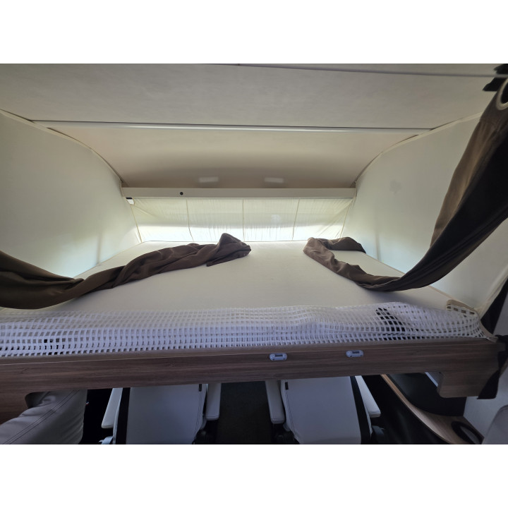 Camping-car intégral Pilote G740C Expression occasion récent