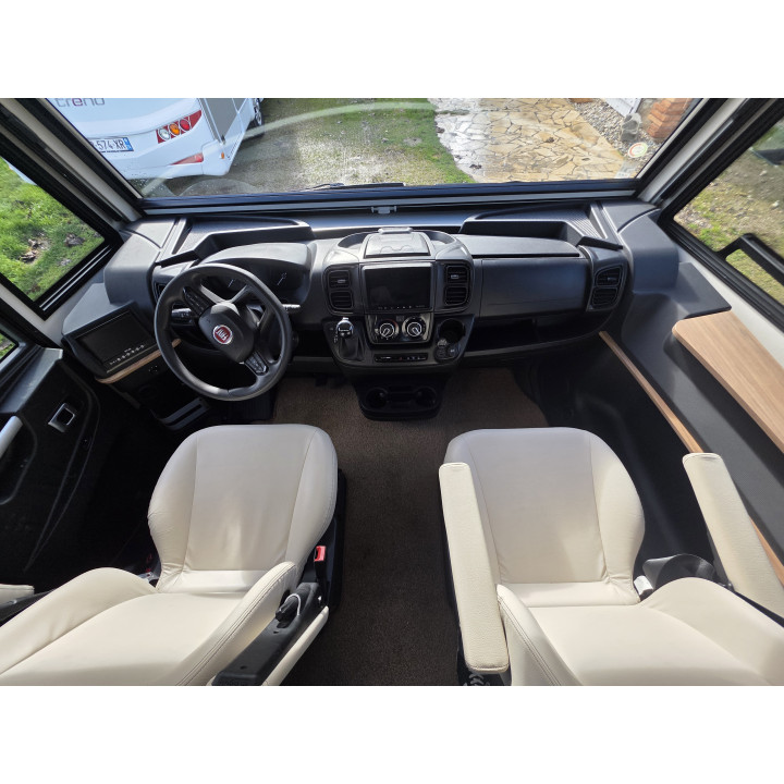 Camping-car intégral Pilote G740C Expression occasion récent