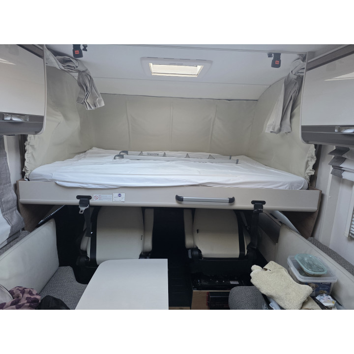 Camping-car intégral Dethleffs I7057DBL 2022 occasion récent