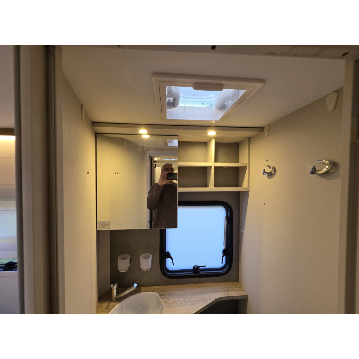 Camping-car intégral Dethleffs I7057DBL 2022 occasion récent