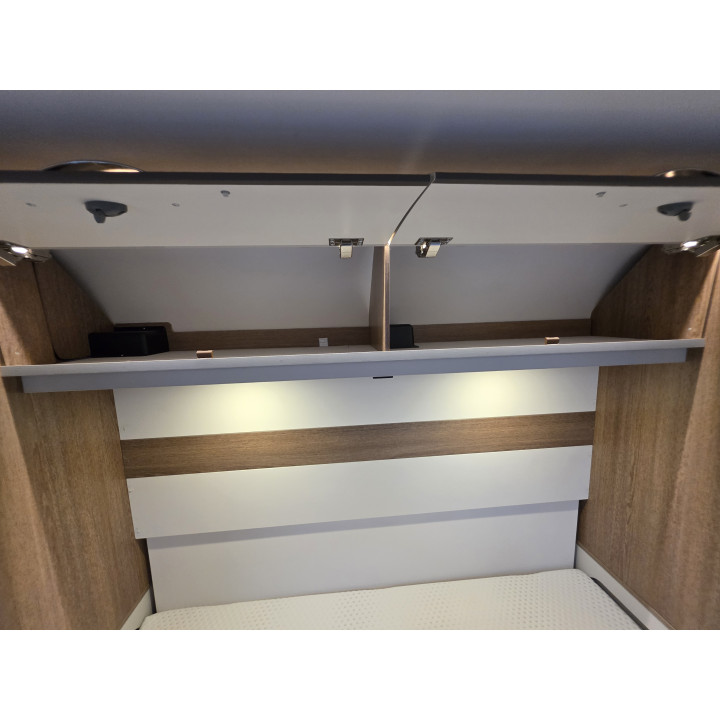 Camping-car intégral Dethleffs I7057DBL 2022 occasion récent