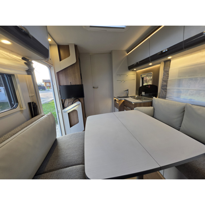 Camping-car intégral Dethleffs I7057DBL 2022 occasion récent