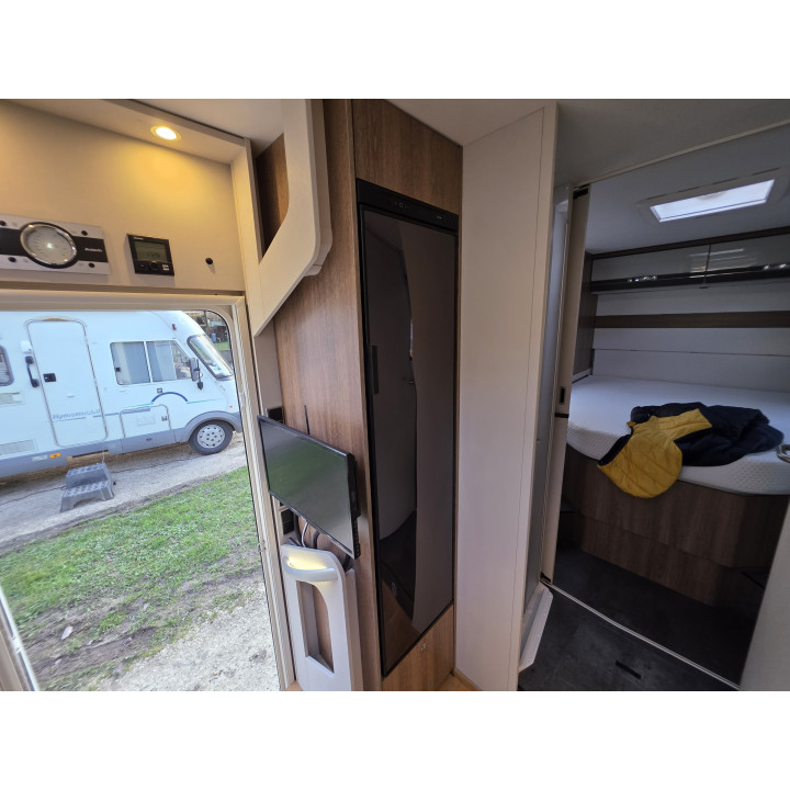 Camping-car intégral Dethleffs I7057DBL 2022 occasion récent