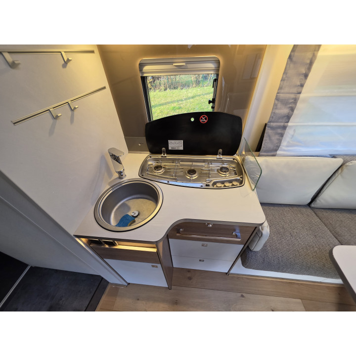 Camping-car intégral Dethleffs I7057DBL 2022 occasion récent