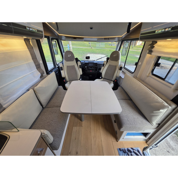 Camping-car intégral Dethleffs I7057DBL 2022 occasion récent