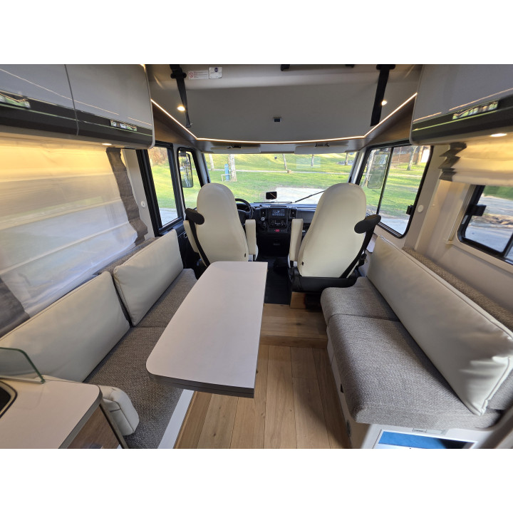 Camping-car intégral Dethleffs I7057DBL 2022 occasion récent