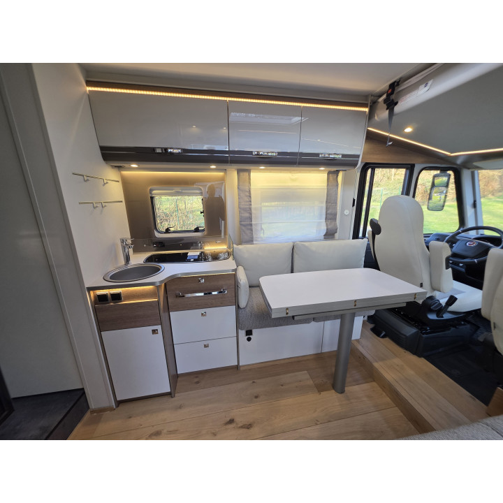 Camping-car intégral Dethleffs I7057DBL 2022 occasion récent