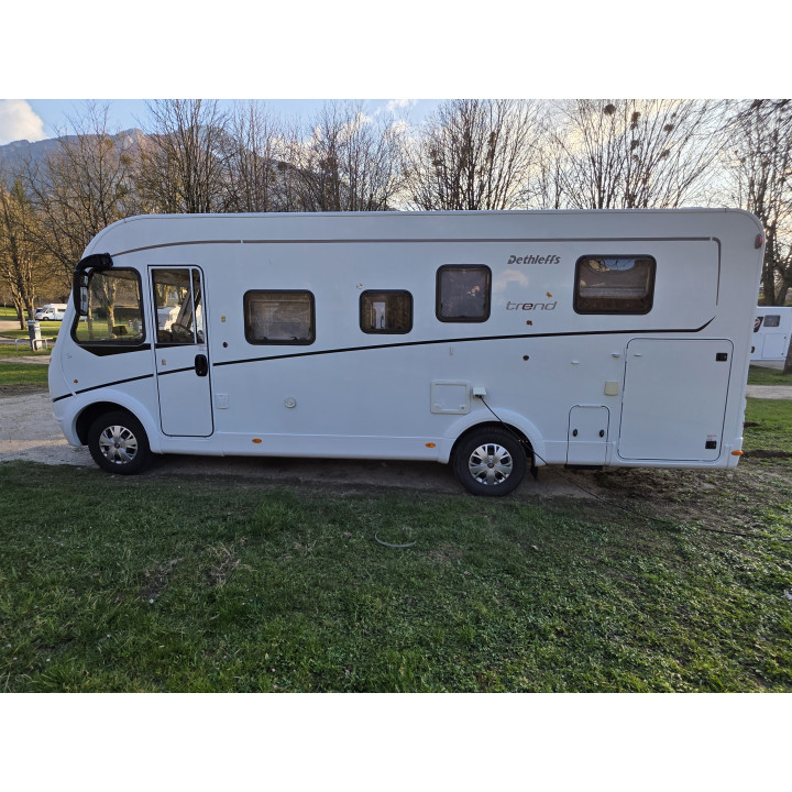 Camping-car intégral Dethleffs I7057DBL 2022 occasion récent