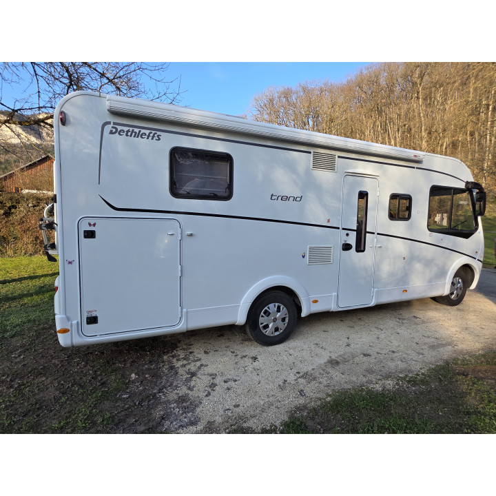 Camping-car intégral Dethleffs I7057DBL 2022 occasion récent